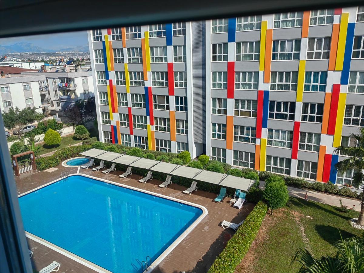 Selin'S Apartment With Pool View Antalya Extérieur photo