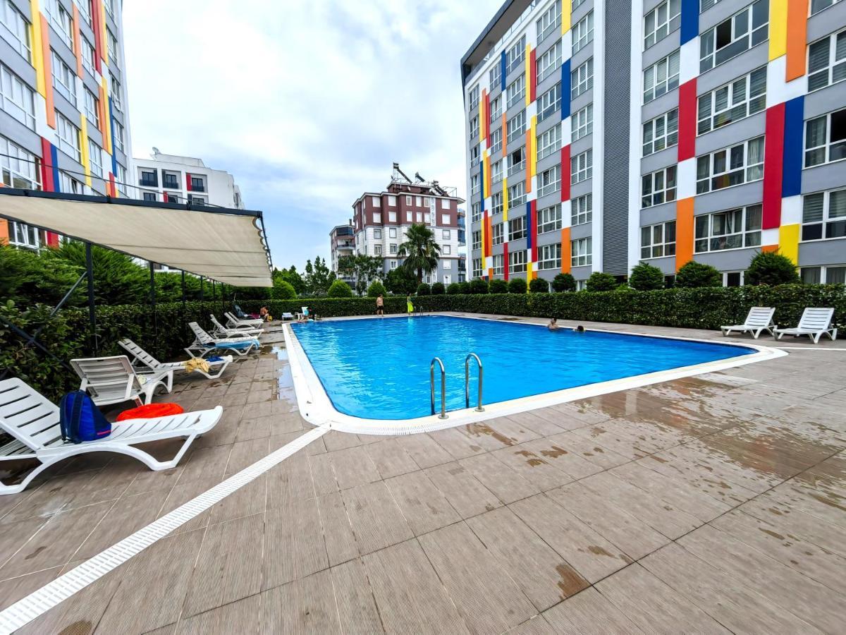 Selin'S Apartment With Pool View Antalya Extérieur photo